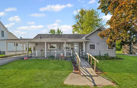 133 W William St, Bement, IL 61813