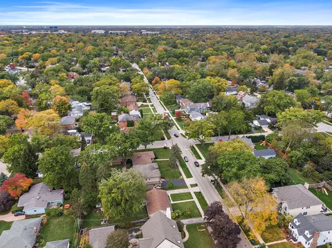 View/Area - 1027 Central Ave, Deerfield, IL 60015 photo 13 of 14