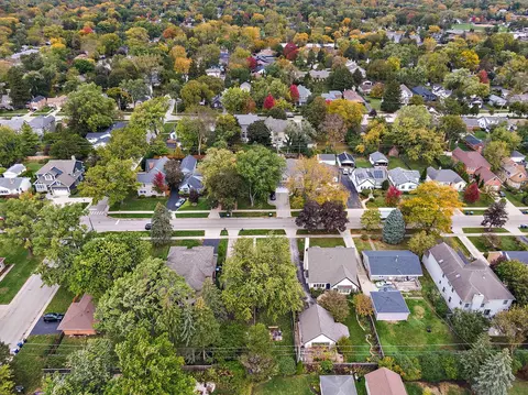 View/Area - 1027 Central Ave, Deerfield, IL 60015 photo 12 of 14