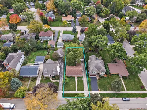 View/Area - 1027 Central Ave, Deerfield, IL 60015 photo 3 of 14
