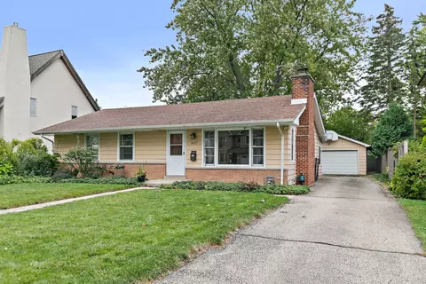 Exterior - 1027 Central Ave, Deerfield, IL 60015 photo 2 of 8