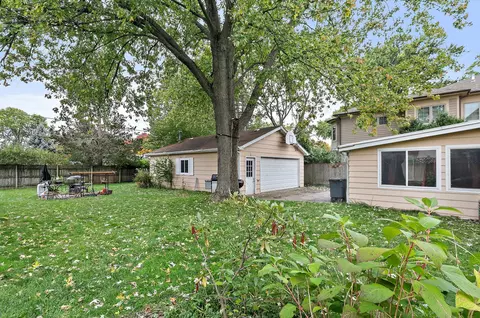 Exterior - 1027 Central Ave, Deerfield, IL 60015 photo 7 of 8