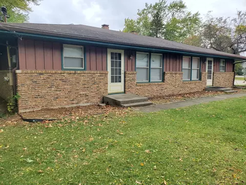 3035 Chateau Ln, Rockford, IL 61103