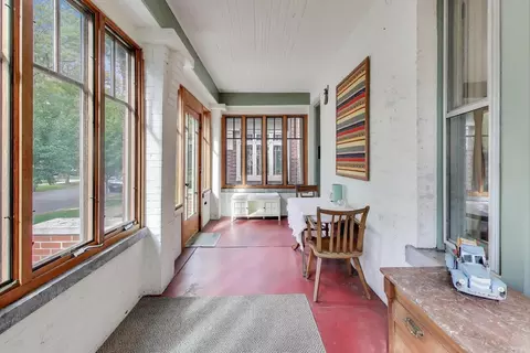 Exterior - 5247 N Wayne Ave, Chicago, IL 60640 photo 5 of 19