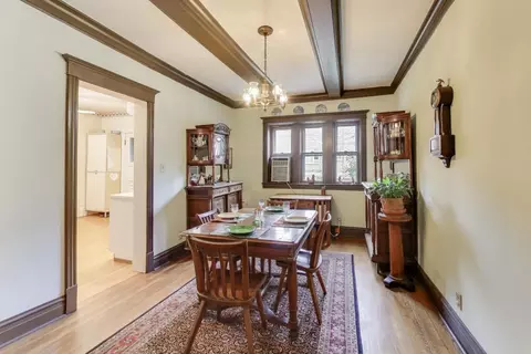 Dining - 5247 N Wayne Ave, Chicago, IL 60640 photo 1 of 2
