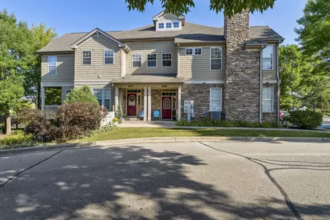 315 Hill St #A, Wauconda, IL 60084