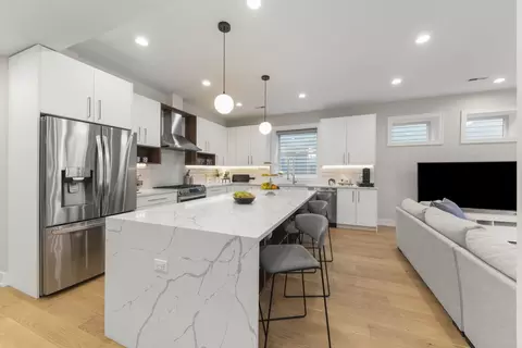 Kitchen - 1126 Pitner Ave, Evanston, IL 60202 photo 1 of 3