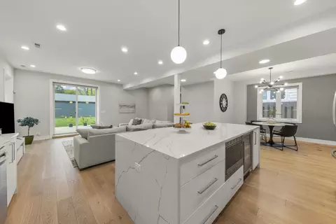 Kitchen - 1126 Pitner Ave, Evanston, IL 60202 photo 2 of 3