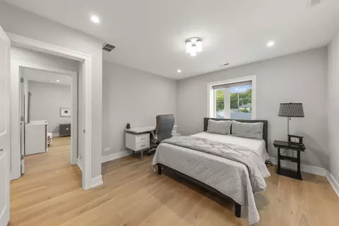 Bedroom - 1126 Pitner Ave, Evanston, IL 60202 photo 4 of 5