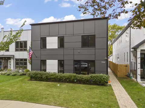 Exterior - 1126 Pitner Ave, Evanston, IL 60202 photo 6 of 6