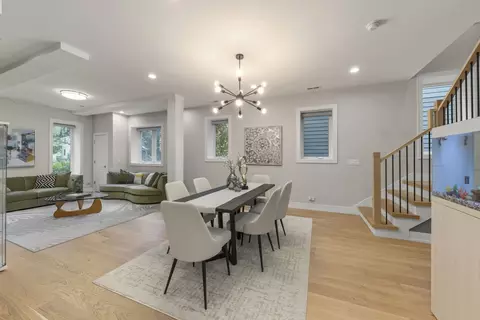 Dining - 1126 Pitner Ave, Evanston, IL 60202 photo 4 of 4
