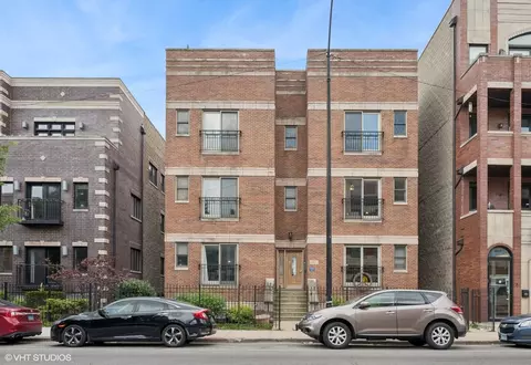 2461 W Foster Ave #2E, Chicago, IL 60625