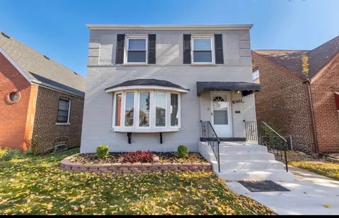 10719 S Avenue L, Chicago, IL 60617