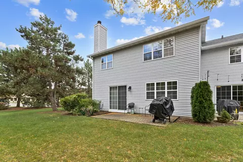 Exterior - 419 E Theodore Ln, Itasca, IL 60143 photo 3 of 4