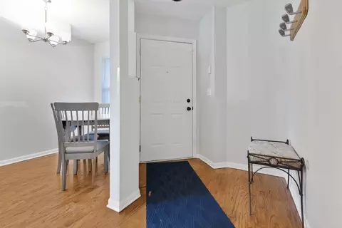 Entry Way - 419 E Theodore Ln, Itasca, IL 60143 photo 1 of 2