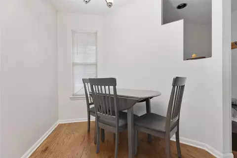 Dining - 419 E Theodore Ln, Itasca, IL 60143 photo 1 of 2