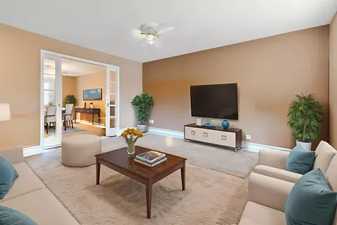 Living - 419 E Theodore Ln, Itasca, IL 60143 photo 2 of 3