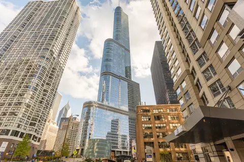 401 N Wabash Ave #P512, Chicago, IL 60611
