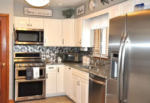 727 W Sable Dr, Addison, IL 60101 photo 3