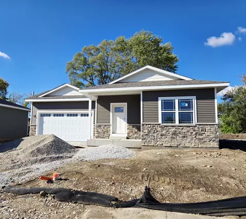 4822 37th St, Kenosha, WI 53144