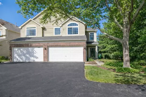 17694 S Gilbert Dr, Lockport, IL 60441