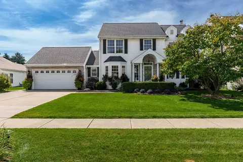 1131 Comfort Cove Dr, Machesney Park, IL 61115