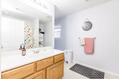 Bath - 1111 Chippewa St, Normal, IL 61761 photo 3 of 3