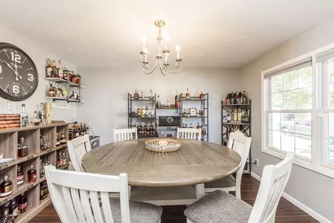 Dining - 1111 Chippewa St, Normal, IL 61761 photo 3 of 3