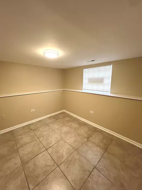 Bedroom - 7725 S Champlain Ave, Chicago, IL 60619 photo 4 of 4