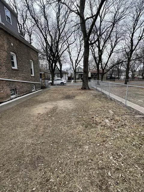 Exterior - 7725 S Champlain Ave, Chicago, IL 60619 photo 4 of 4