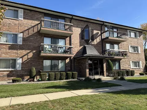 10851 S Keating Ave #1D, Oak Lawn, IL 60453
