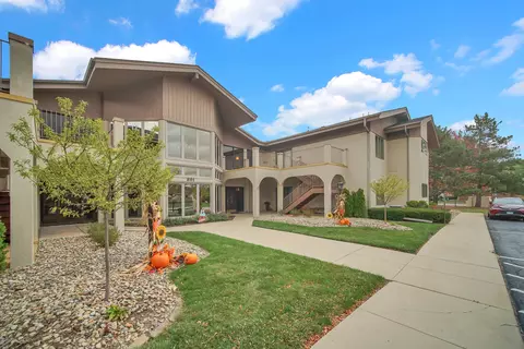 Exterior - 891 Exeter Turn #E-1, Bourbonnais, IL 60914 photo 3 of 12