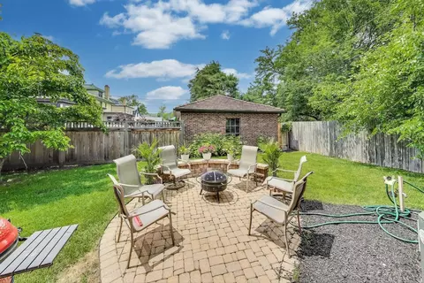 Exterior - 1206 Lathrop Ave, River Forest, IL 60305 photo 4 of 6
