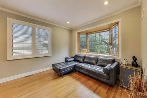Living - 1206 Lathrop Ave, River Forest, IL 60305 photo 1 of 4