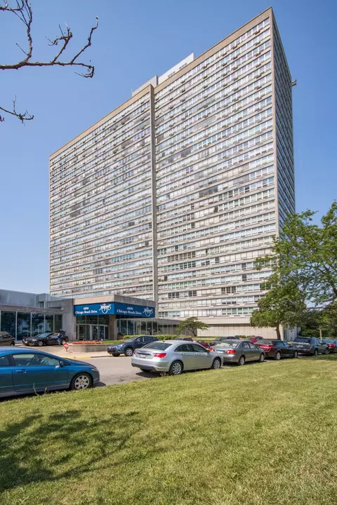 4800 S Chicago Beach Dr #2311N, Chicago, IL 60615