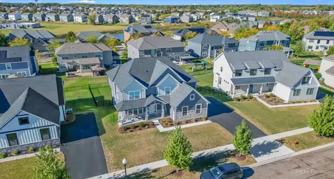 View/Area - 3604 Harmony Cir, Elgin, IL 60124 photo 2 of 7