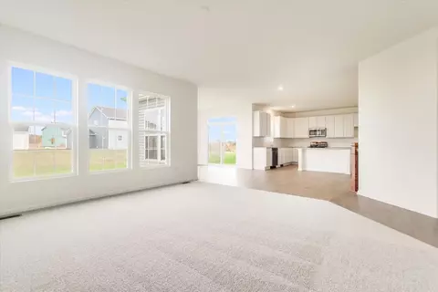 Living - 12923 S Platte Trl, Plainfield, IL 60585 photo 8 of 10