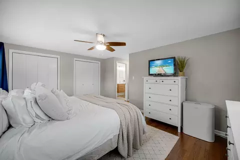 Bedroom - 529 Birch St, Itasca, IL 60143 photo 5 of 5