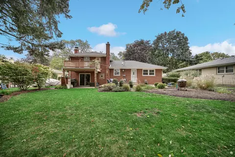 Exterior - 529 Birch St, Itasca, IL 60143 photo 5 of 7