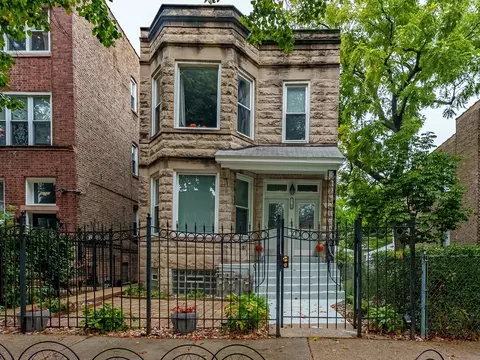 2732 N Richmond St, Chicago, IL 60647