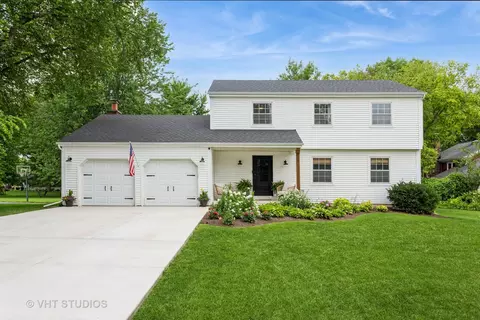 943 Orchard Ct, Batavia, IL 60510