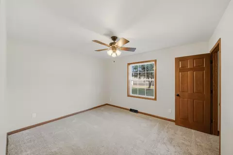 844 Hann Ave, Dixon, IL 61021 photo 32