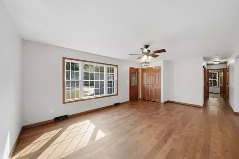 844 Hann Ave, Dixon, IL 61021 photo 17