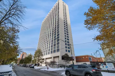 5201 S Cornell Ave #3E, Chicago, IL 60615