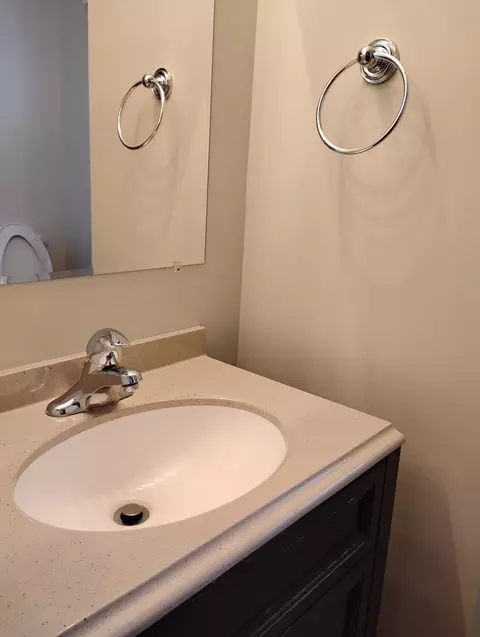 Other - 371 S Edison Ave, Elgin, IL 60123 photo 7 of 27