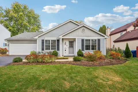 5120 Red Pine Ave, Gurnee, IL 60031