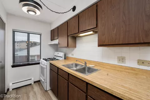 Kitchen - 835 Pearson St #310, Des Plaines, IL 60016 photo 1 of 1
