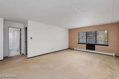 Living - 835 Pearson St #310, Des Plaines, IL 60016 photo 2 of 3
