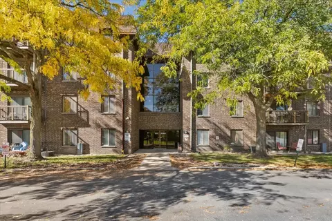 820 Elder Rd #C410, Homewood, IL 60430