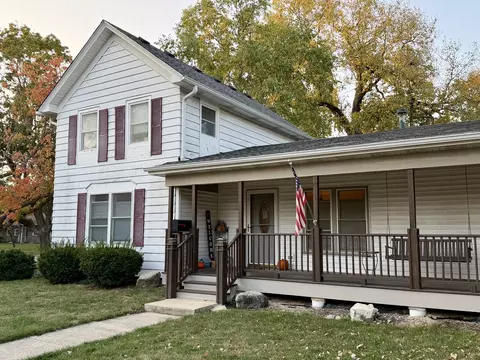 3 E Lee St, Plano, IL 60545